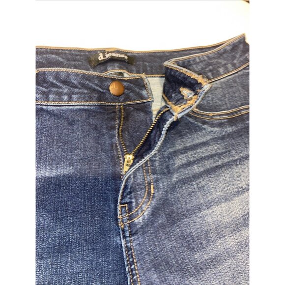 D Jeans size 12 women’s distressed - Picture 3 of 9